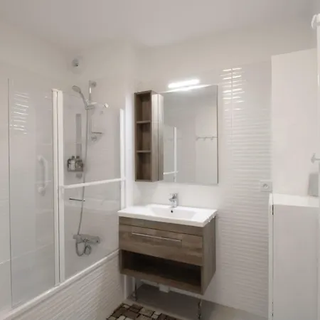 Comfortable T3 With Terrace And Garage! * Aix-les-Bains