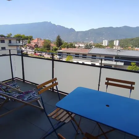 Appartement Comfortable T3 With Terrace And Garage!