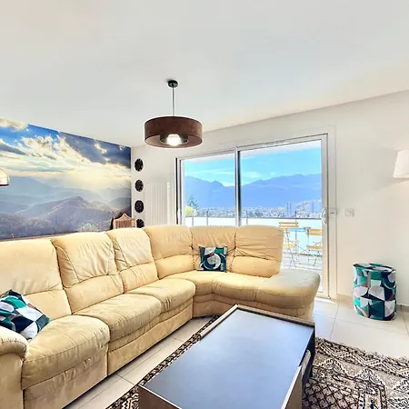 Comfortable T3 With Terrace And Garage! Apartmán *