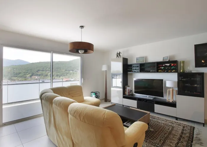 Comfortable T3 With Terrace And Garage! Aix-les-Bains