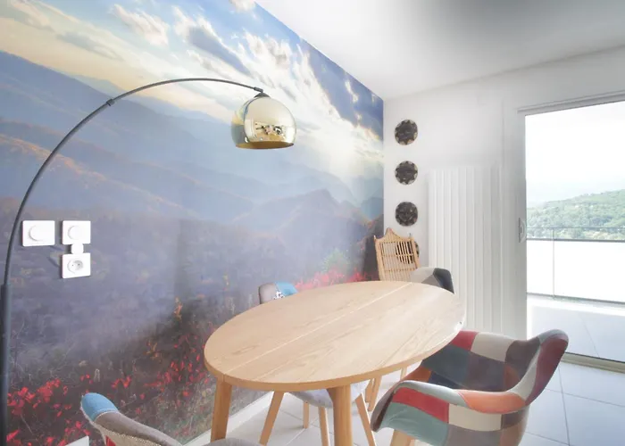 Comfortable T3 With Terrace And Garage! Apartman